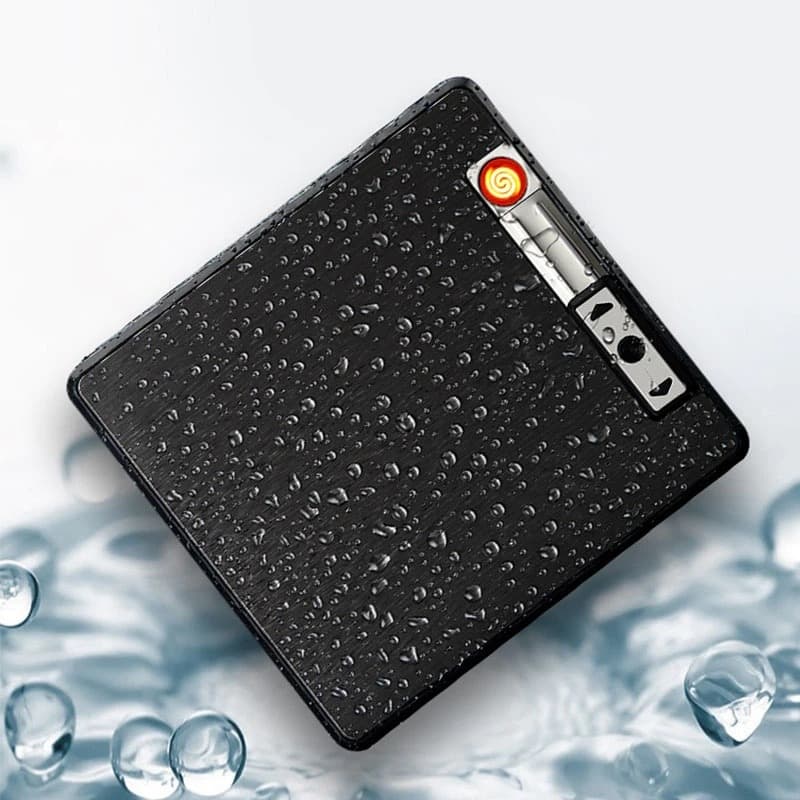 Cigarette case with built-in lighter